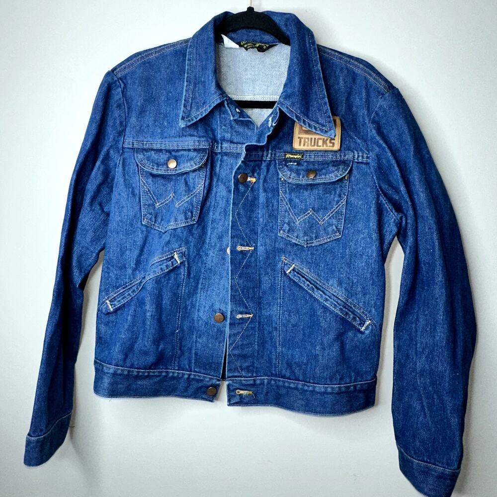 Vintage Wrangler Mens Size 42 Denim Trucker GMC Trucks Leather Patch Snap Jacket
